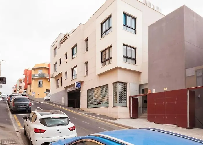Lovely Spacious Apartment In San Isidro Tenerife