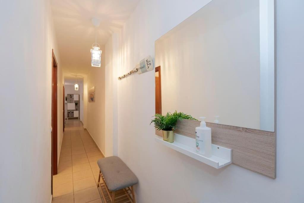 Apartment Lovely Spacious In San Isidro Tenerife San Isidro (Tenerife)