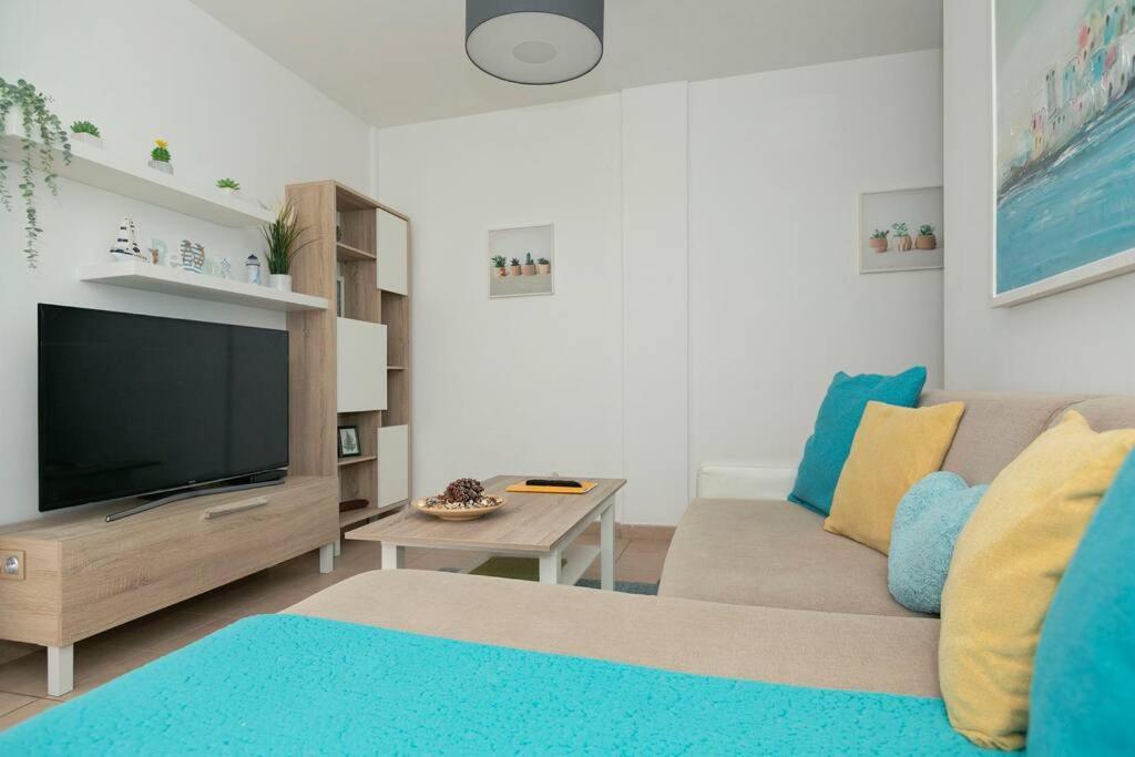 Lovely Spacious In San Isidro Tenerife Apartment *